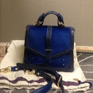 Authentic Tory burch horsehair handle bag w/ strap